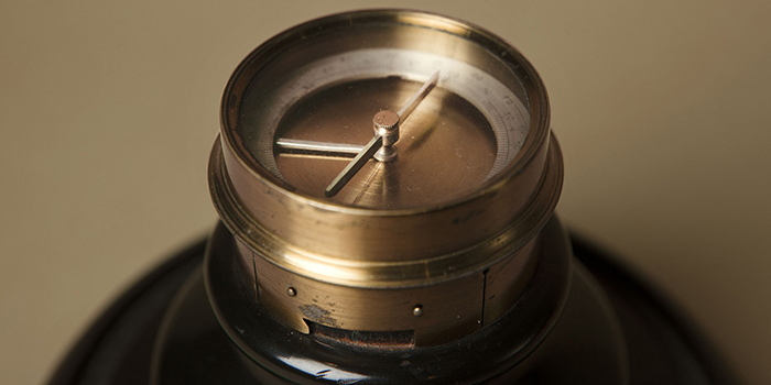 Det originale kompas, som Østed formodentlig brugte til sit forsøg i 1820. (Foto: Danmarks Tekniske Museum)